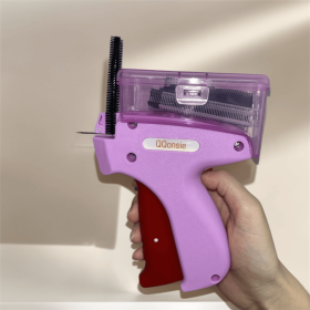 Quick Clothing Fixer, 1 Count Handheld Tag Attacher Gun With 5 Counts Needles & 1000pcs Barbs Fasteners, Sewing Craft Kit For Retail Hang Price F (Color: Purple)